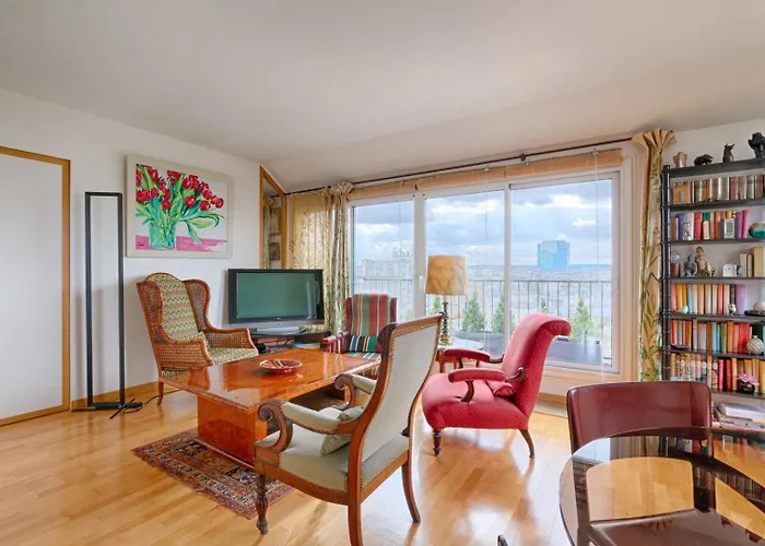 Residor - Beautiful, Bright 4p Appartement